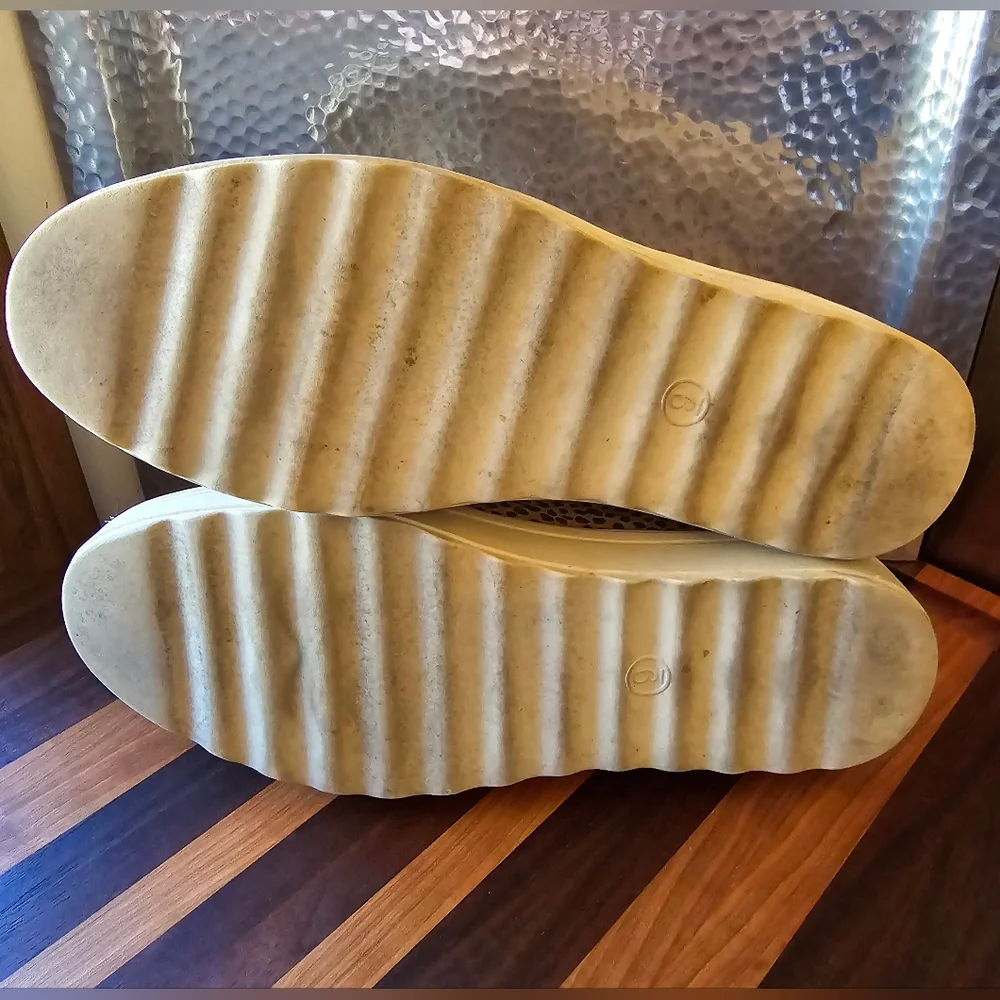 Universal Thread Cheetah Print Slipon Sneakers - Picture 6 of 7